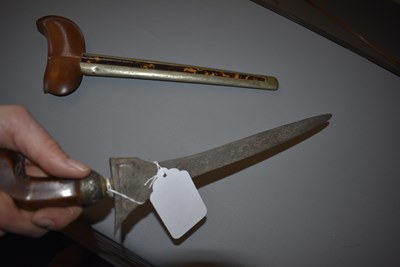 Lot 96 - A 19TH CENTURY SURAKARTA KRIS