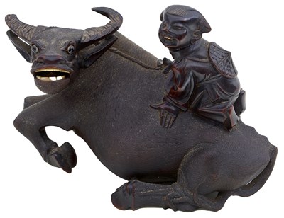 Lot 217 - AN EARLY 20TH CENTURY CHINESE CARVED HARDWOOD FIGURE