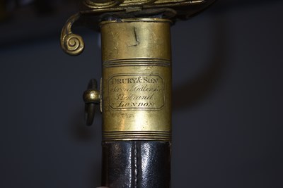 Lot 14 - AN 1827 PATTERN NAVAL OFFICER'S SWORD