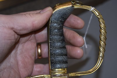 Lot 21 - AN UNUSUAL GEORGIAN NAVAL OFFICER'S SWORD