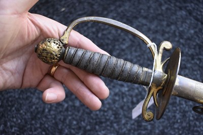 Lot 168 - A SCARCE GEORGIAN PURSER'S SMALL SWORD