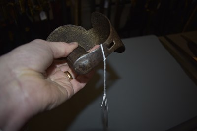 Lot 44 - AN 1804 PATTERN NAVAL FIGURE OF EIGHT CUTLASS