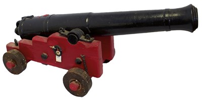 Lot 99 - A LARGE NAVAL CANNON