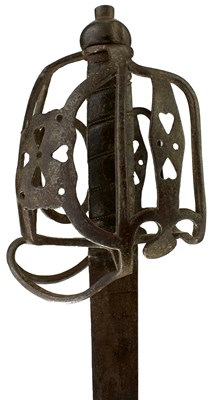 Lot 323 - AN 18TH CENTURY BASKET HILTED BACK SWORD