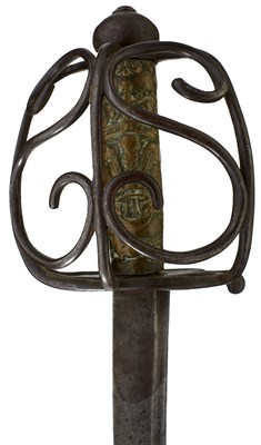 Lot 182 - A SCARCE ROYAL WELSH FUSILIERS GRENADIER'S SWORD