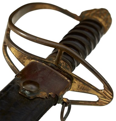 Lot 211 - AN 18TH CENTURY NAVAL OFFICER'S HANGER OR SWORD
