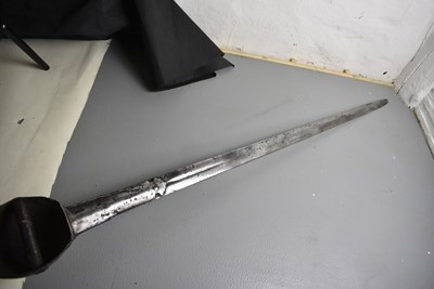 Lot 53 - AN 18TH CENTURY INDIAN PATA OR SWORD