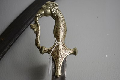 Lot 51 - A 19TH CENTURY INDIAN TULWAR