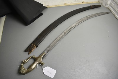 Lot 51 - A 19TH CENTURY INDIAN TULWAR