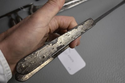 Lot 59 - A LATE 18TH CENTURY INDIAN KATAR OR DAGGER