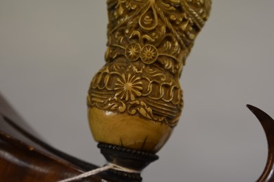 Lot 99 - A GOOD 19TH CENTURY OR EARLIER MADURA KRIS
