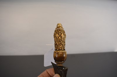 Lot 93 - A 19TH CENTURY OR EARLIER MADURA KRIS