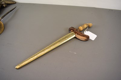 Lot 93 - A 19TH CENTURY OR EARLIER MADURA KRIS