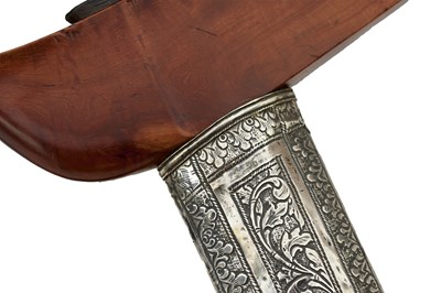 Lot 94 - A 19TH CENTURY OR EARLIER SULAWESI (CELEBES) BUGIS DAGGER KRIS