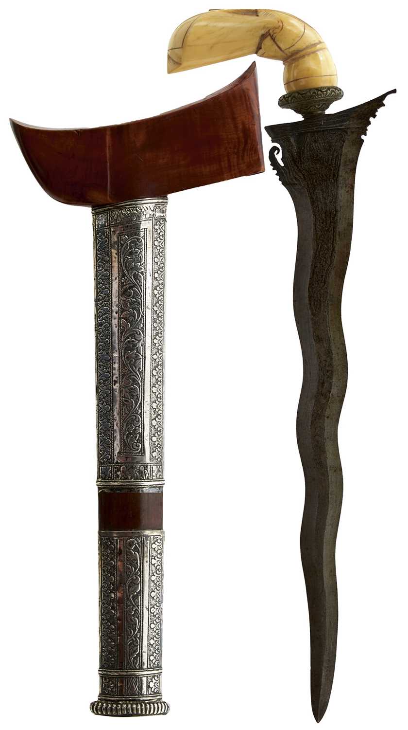 Lot 94 - A 19TH CENTURY OR EARLIER SULAWESI (CELEBES) BUGIS DAGGER KRIS