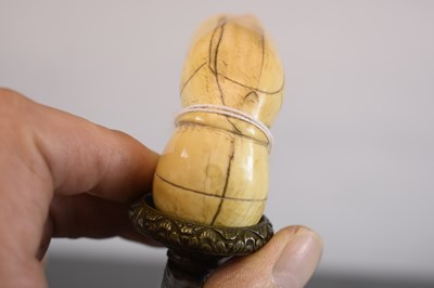 Lot 94 - A 19TH CENTURY OR EARLIER SULAWESI (CELEBES) BUGIS DAGGER KRIS