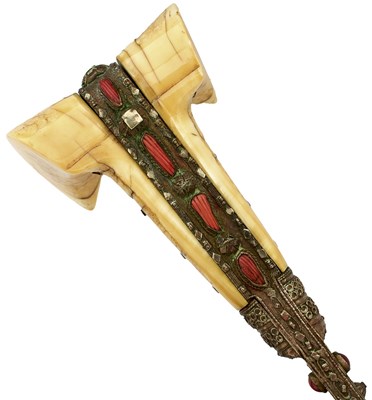 Lot 131 - AN OTTOMAN TURKISH YATAGHAN