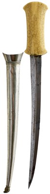 Lot 130 - A GOOD BALKAN DAGGER