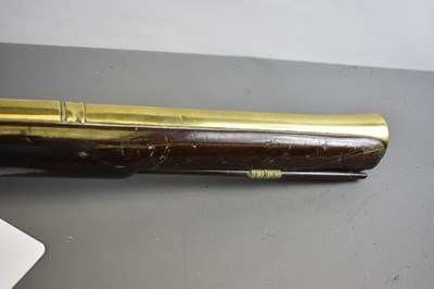 Lot 186 - A LATE 17TH CENTURY BRASS BARRELLED FLINTLOCK BLUNDERBUSS BY JOHN HOSEY