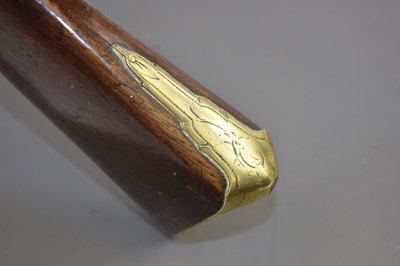 Lot 186 - A LATE 17TH CENTURY BRASS BARRELLED FLINTLOCK BLUNDERBUSS BY JOHN HOSEY