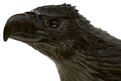 Lot 48 - AN IMPRESSIVE JAPANESE MEIJI PERIOD BRONZE EAGLE