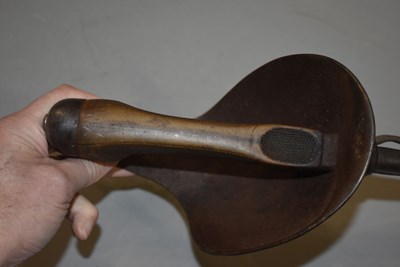 Lot 163 - A 1908 PATTERN CAVALRY SWORD