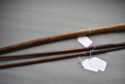 Lot 115 - A SET OF 19TH CENTURY ZULU WEAPONS