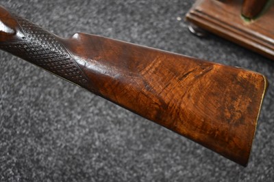 Lot 688 - A FLINTLOCK BLUNDERBUSS BY HALL OF LONDON