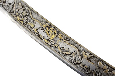 Lot 44 - A LATE 18TH OR EARLY 19TH CENTURY DECCAN INDIAN MAHARATHAN TROPHY SHAMSHIR SHIKARGAR OR SWORD
