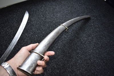 Lot 142 - A 1796 PATTERN LIGHT CAVALRY TROOPER'S SWORD