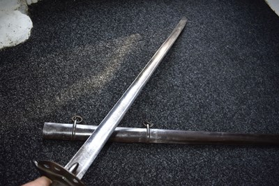 Lot 136 - A 1796 PATTERN HEAVY CAVALRY TROOPER'S SWORD TO THE 6TH DRAGOON GUARDS