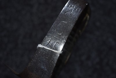 Lot 136 - A 1796 PATTERN HEAVY CAVALRY TROOPER'S SWORD TO THE 6TH DRAGOON GUARDS