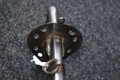 Lot 136 - A 1796 PATTERN HEAVY CAVALRY TROOPER'S SWORD TO THE 6TH DRAGOON GUARDS