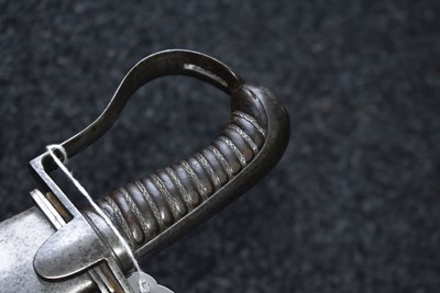 Lot 137 - A 1796 PATTERN LIGHT CAVALRY OFFICER'S SWORD