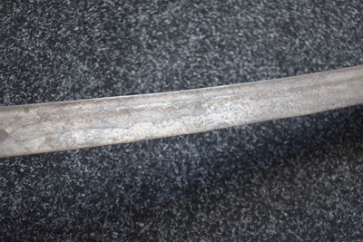 Lot 48 - AN 18TH CENTURY SOUTHERN INDIAN OR DECCAN SWORD