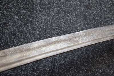 Lot 48 - AN 18TH CENTURY SOUTHERN INDIAN OR DECCAN SWORD