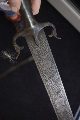 Lot 49 - AN INDO-PERSIAN SWORD