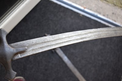 Lot 49 - AN INDO-PERSIAN SWORD