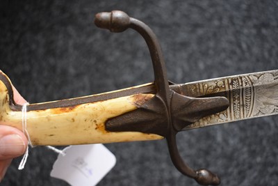 Lot 128 - A 19TH CENTURY TURKISH SHAMSHIR