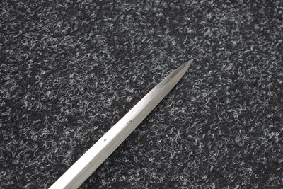 Lot 174 - A RARE SPECIAL ORDER NAVAL OFFICER'S FIGHTING SWORD