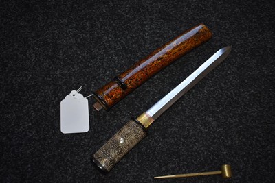 Lot 5 - A TANTO