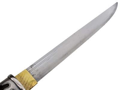 Lot 4 - AN AIKUCHI
