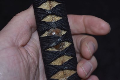 Lot 12 - A WAKIZASHI