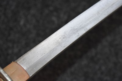 Lot 12 - A WAKIZASHI