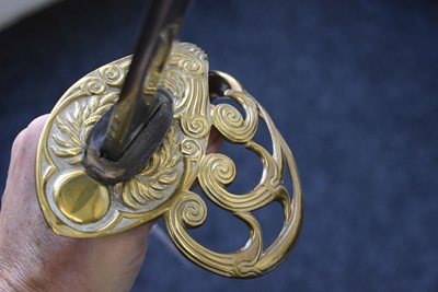 Lot 155 - AN 1832 PATTERN LIFE GUARDS OFFICER'S SWORD
