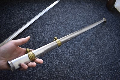 Lot 155 - AN 1832 PATTERN LIFE GUARDS OFFICER'S SWORD