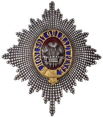 Lot 448 - A 3RD PRINCE OF WALES' DRAGOONS OFFICER'S 1871 PATTERN HELMET PLATE