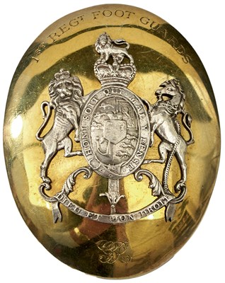 Lot 436 - A GEORGIAN IRISH SILVER 1ST REGIMENT OF FOOT GUARDS OFFICER'S SHOULDER BELT PLATE