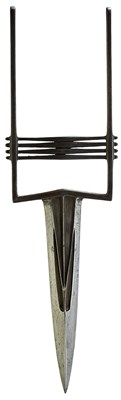 Lot 57 - A 19TH CENTURY INDIAN KATAR OR DAGGER