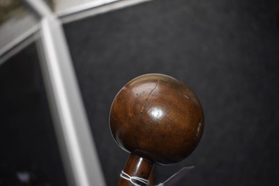 Lot 113 - A 19TH CENTURY ZULU KNOBKERRIE